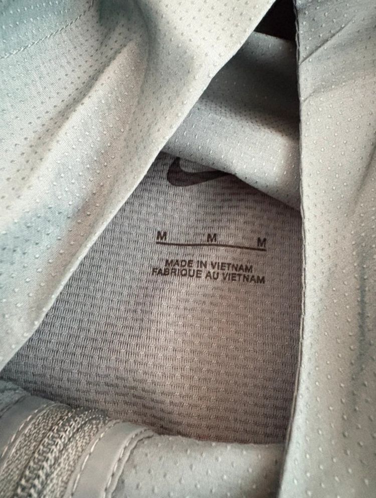 Nike Men'S Hooded Jacket image 3