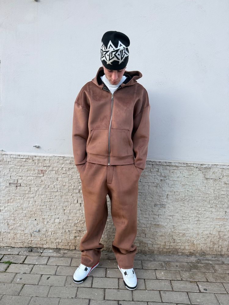 Tuta marrone ciniglia