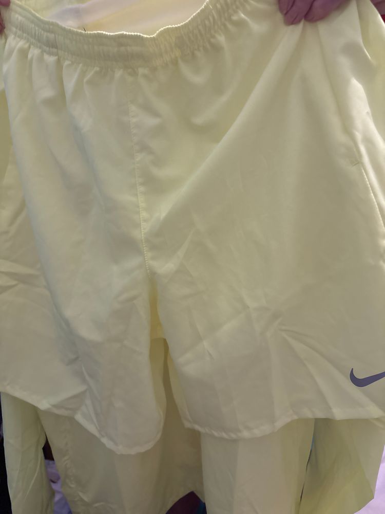 Nike Yellow Jacketand shorts  image 2