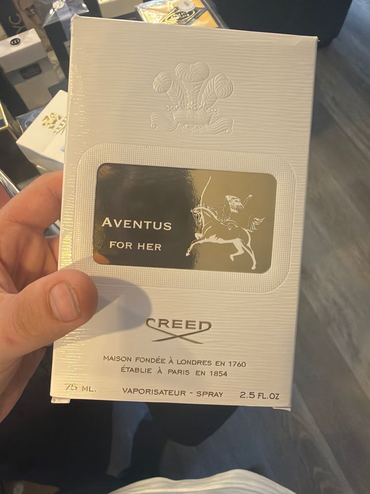 Creed Aventus For Her Perfume image 1