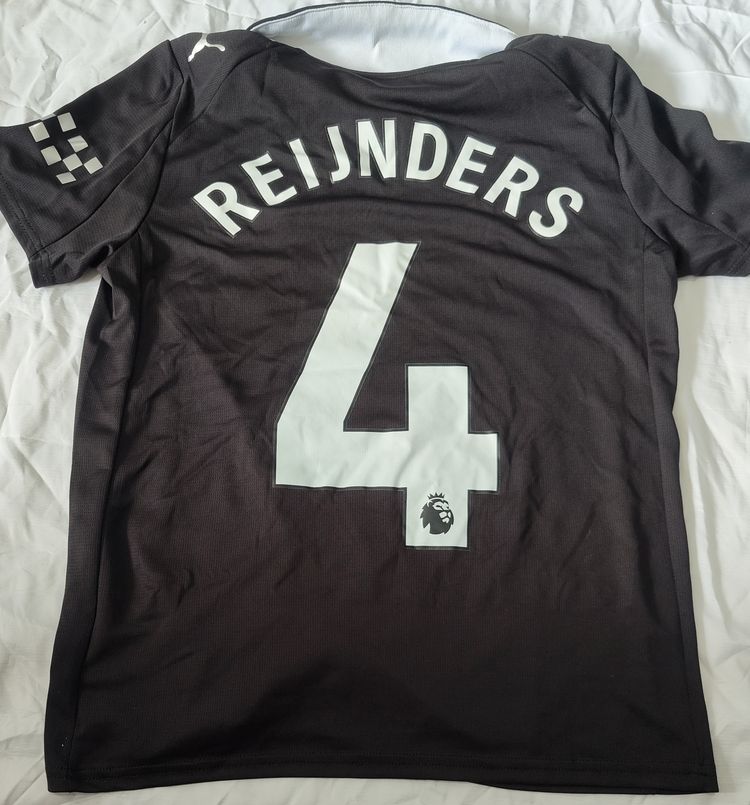 Lot43 14 AGE Manchester City REIJNDERS Football Jersey image 2