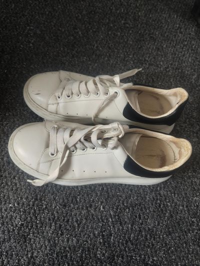 Alexander Mcqueen White Sneakers With Black Heel Tab 42.5