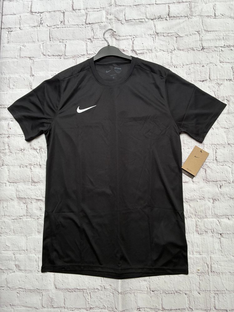 Nike Black Short Sleeve T-Shirt