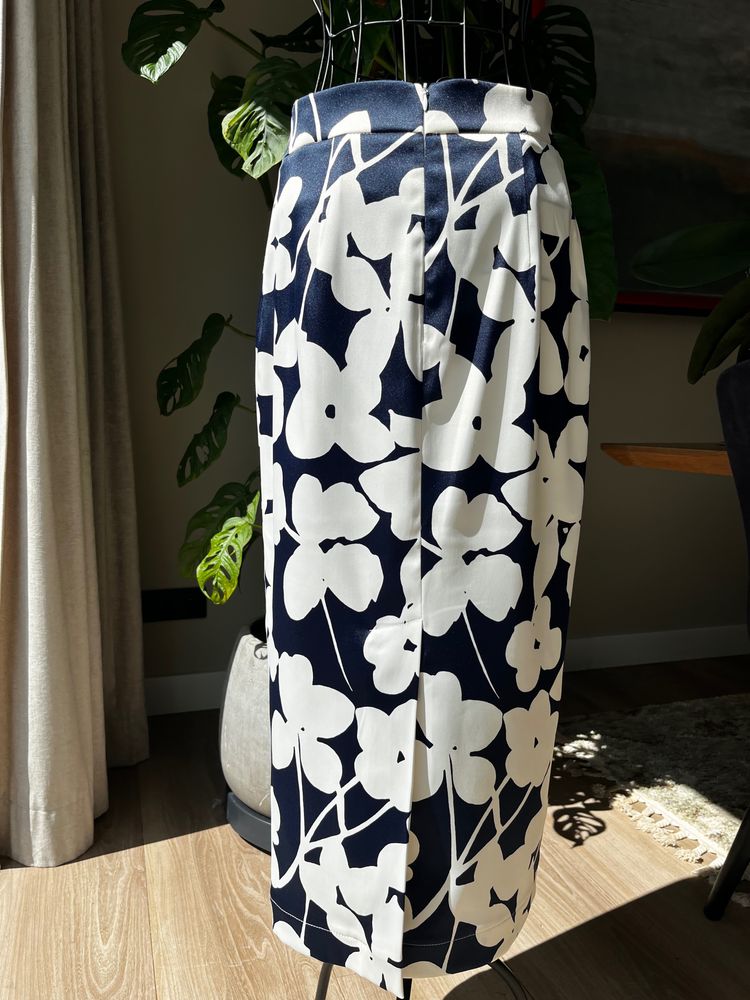 Other Black And White Floral Skirt product image
