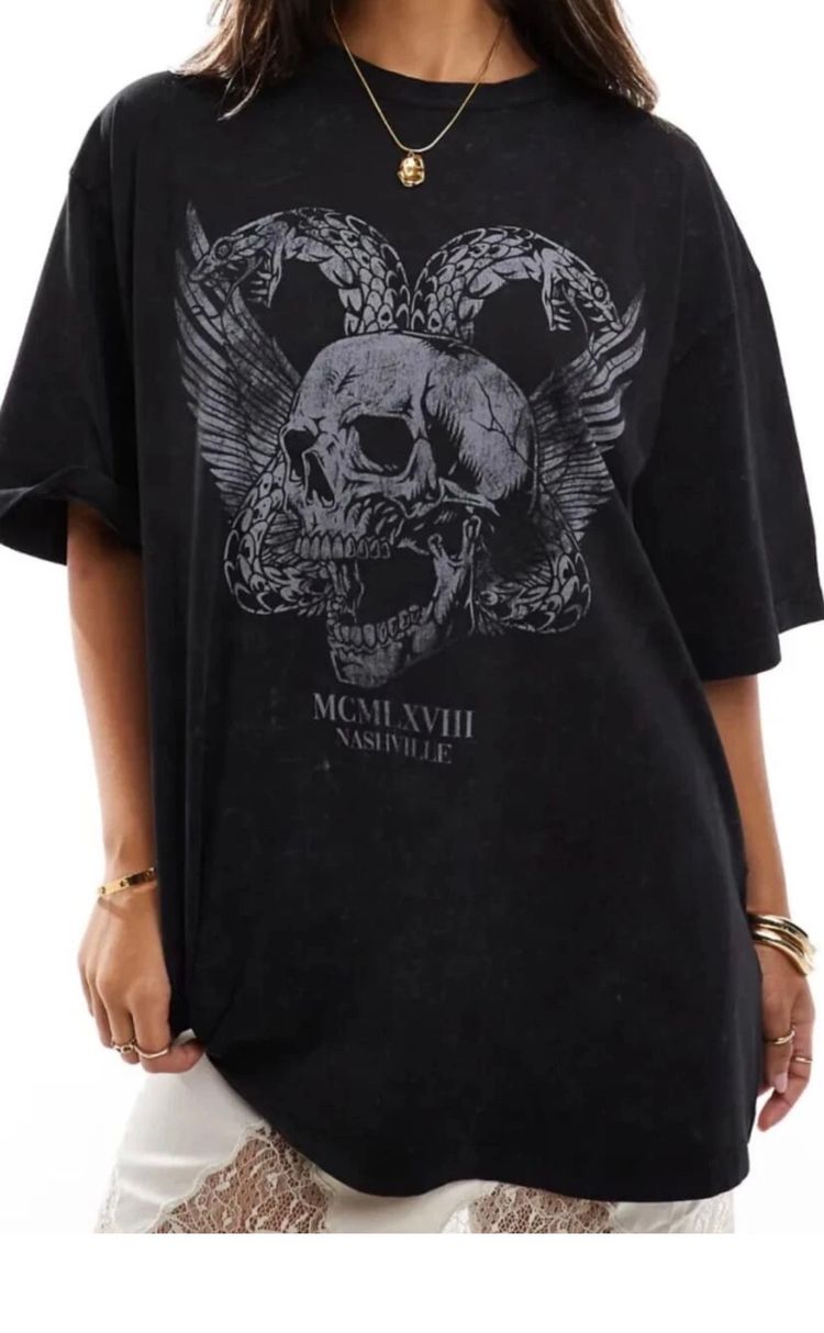 Black Graphic Oversized T-Shirt Medium 