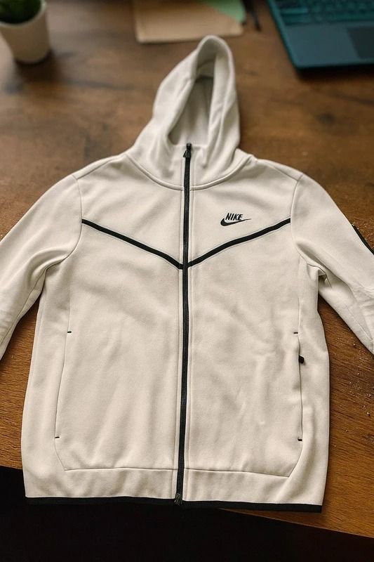  Nike Sportswear Tech Fleece Hoodie image 1