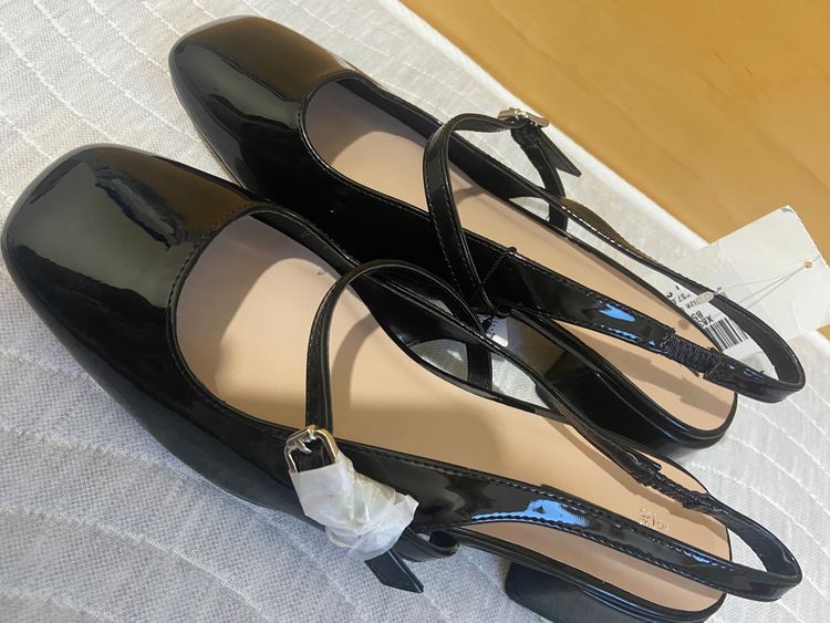 Yours Black pantent slingback shoes– Size 5 – BNWT image 8