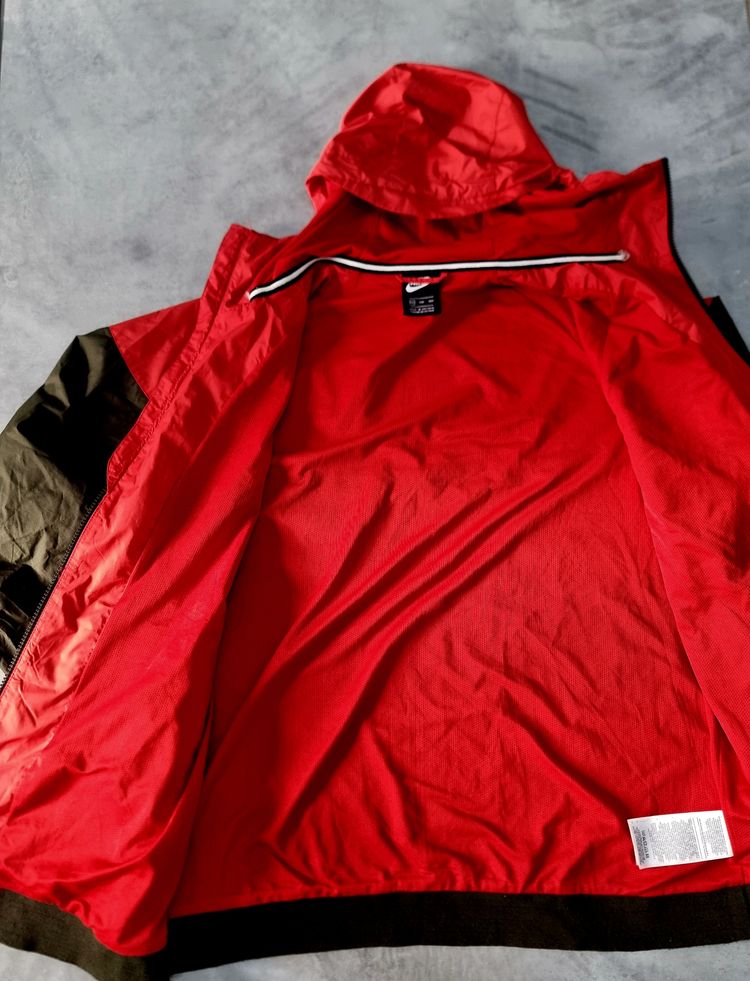 Immagine di Nike Hooded Windbreaker JacketTITOLO* 5