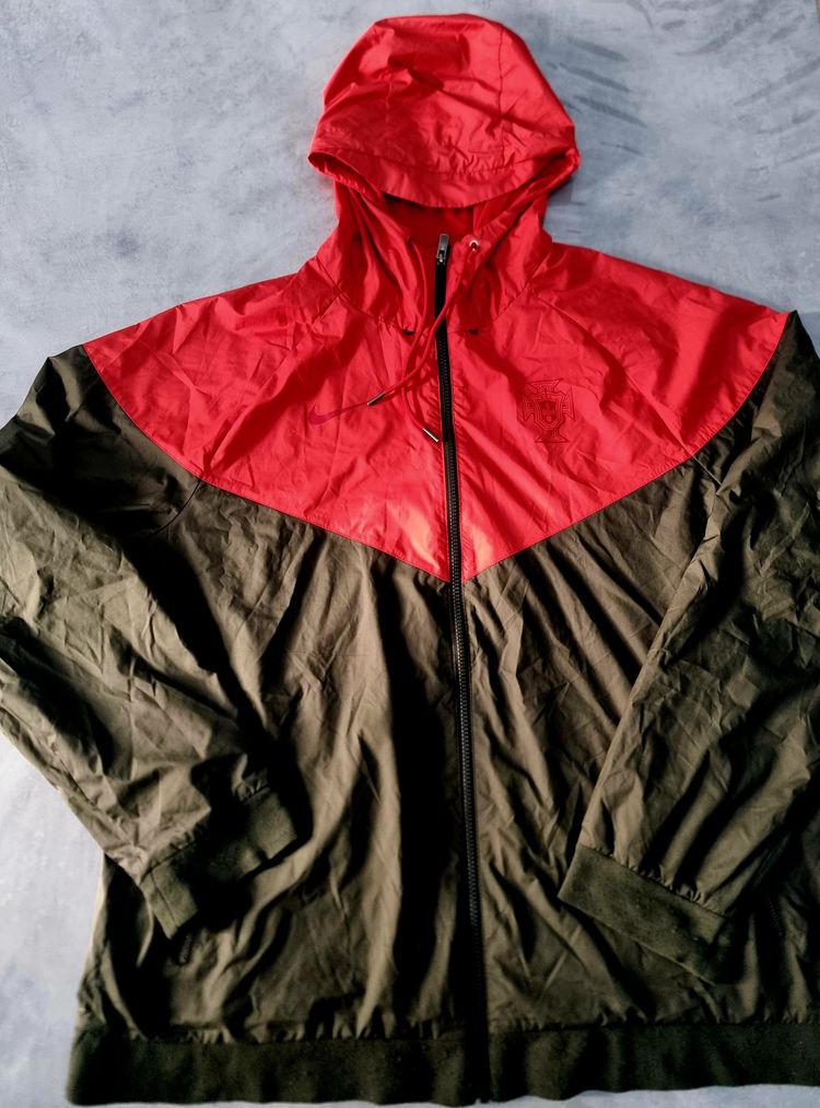 Immagine di Nike Hooded Windbreaker JacketTITOLO* 3
