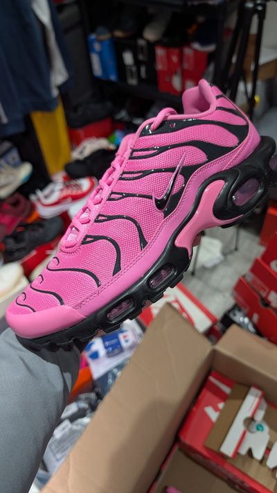 Nike Air Max TN Special Edition Playful Pink UK 8.5 brand new full box