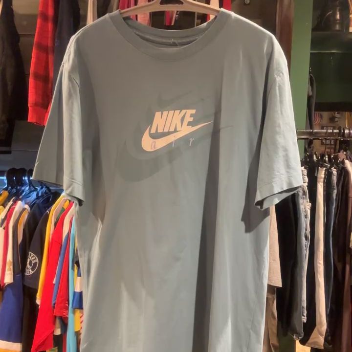 Nike Nike Graphic T-Shirt - M product image