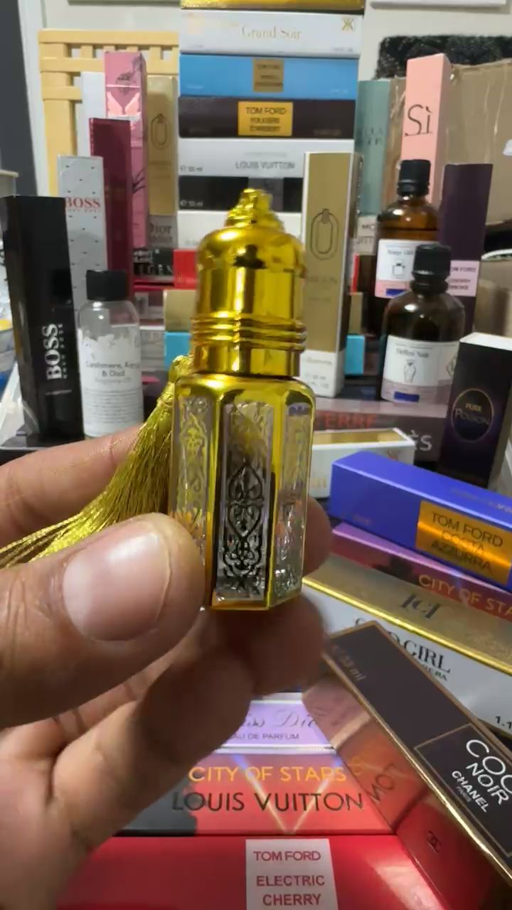 Extreme Cashmere Cashmere, Rose & Oud Fragrance Oil 10ML product image