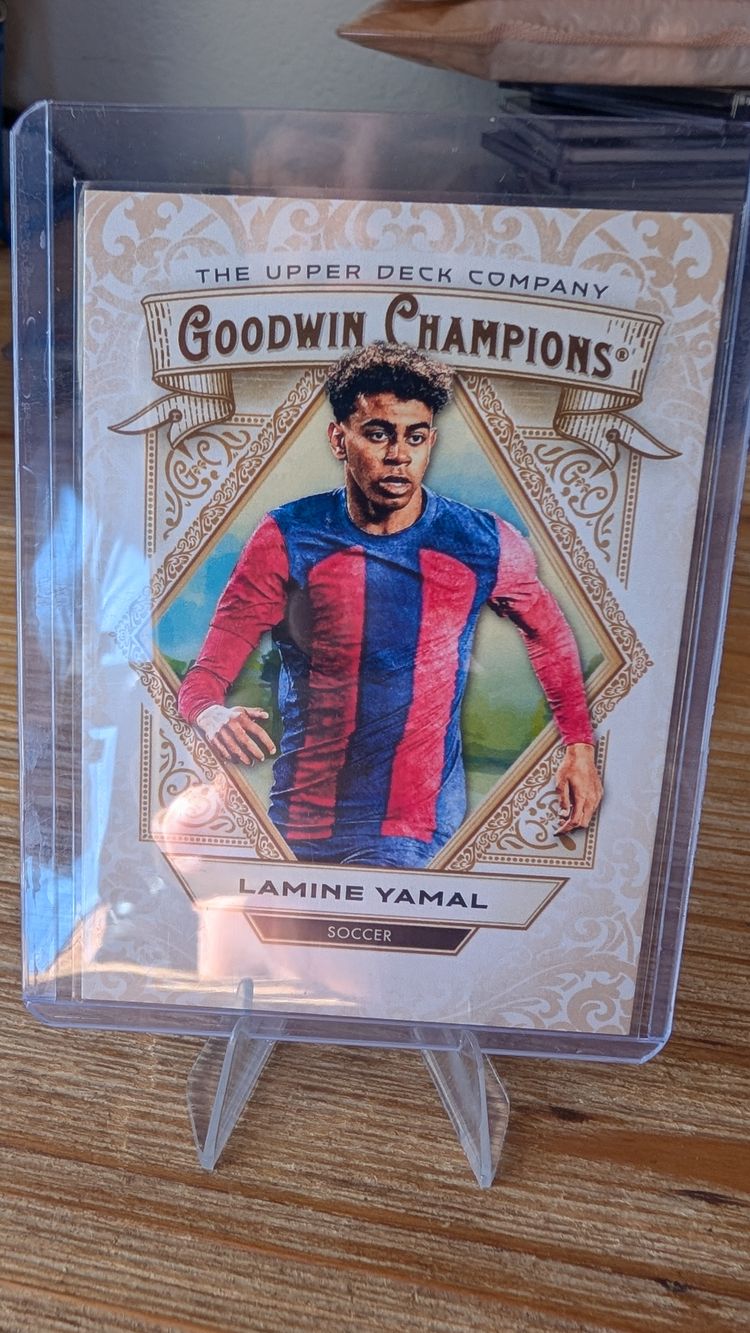 Upper Deck Lamine Yamal Upper Deck Goodwin Champions 2025 #19 – Barcelona product image