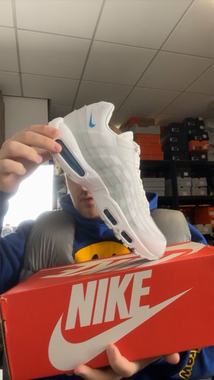 Nike NIKE AIR MAX 95 PHOTO BLUE UK11 HF0121-100 product image