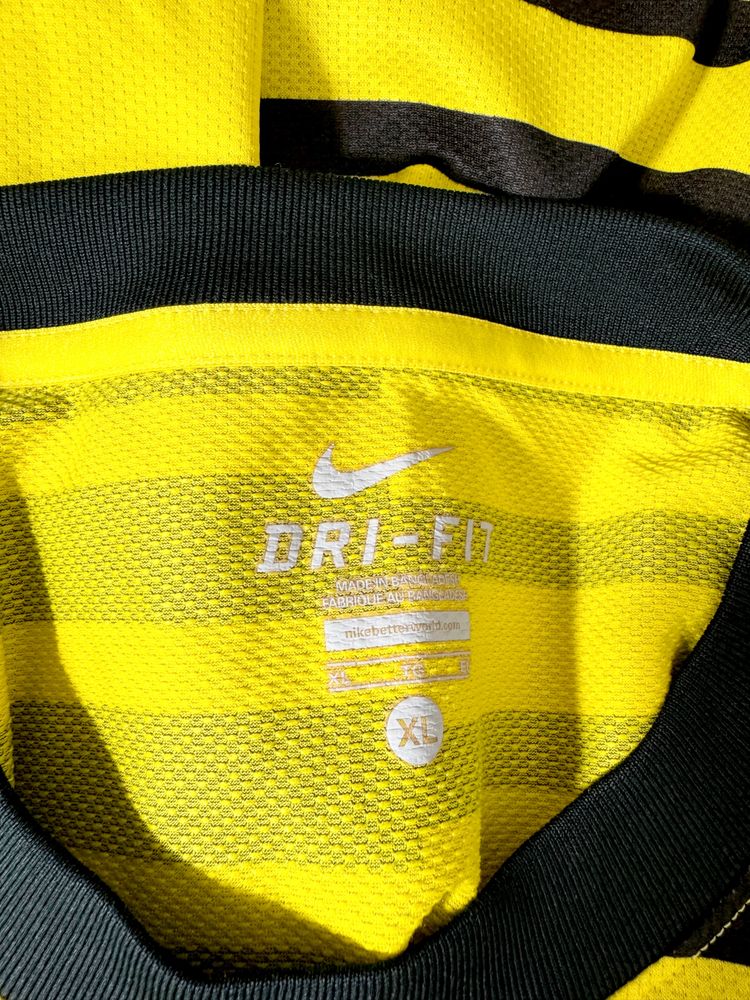 2011-12 Celtic Third - Size XL image 2