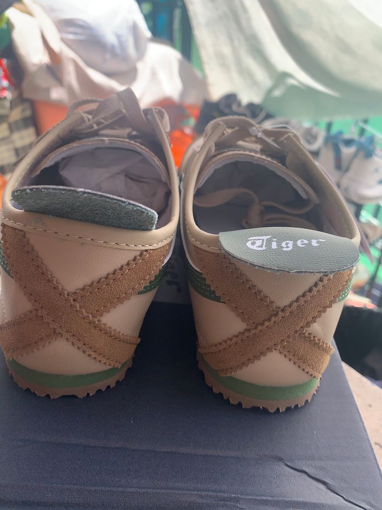 Onitsuka Tiger Sneakers image 4