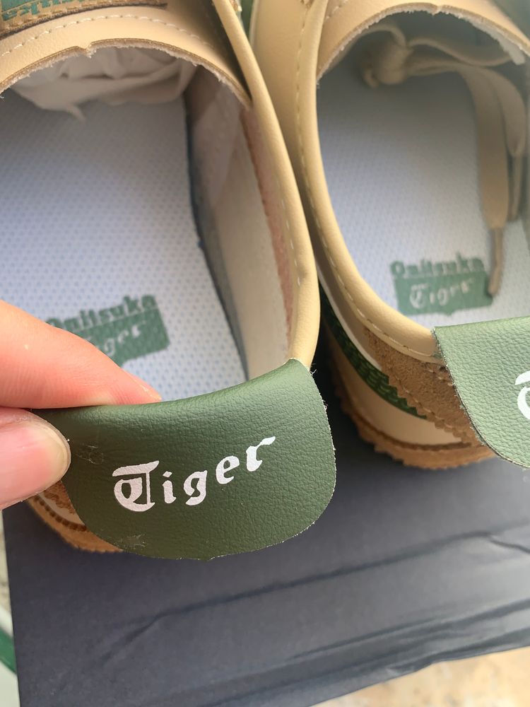 Onitsuka Tiger Sneakers image 5