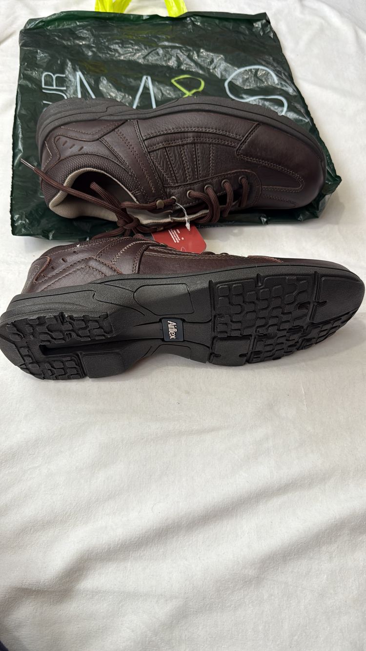Marks & Spencer Airflex Wide Fit Leather Comfort Shoes imagen 6