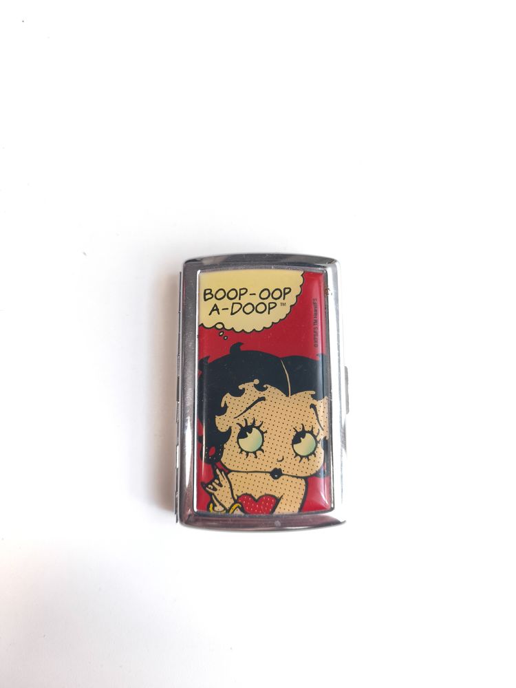 Betty Boop Themed Metal Case