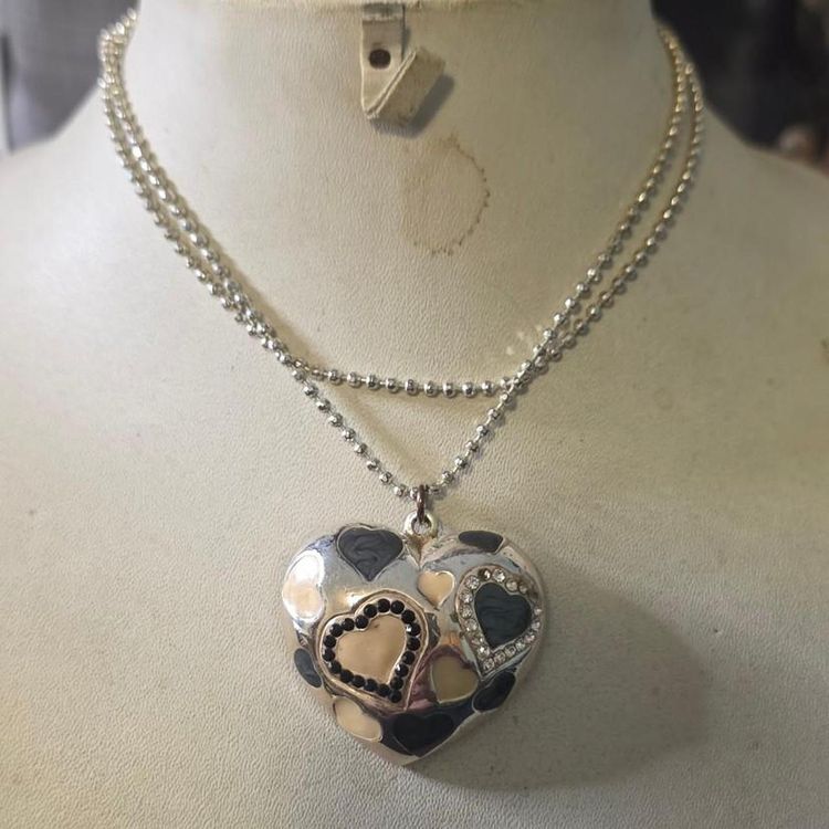 Heart Pendant Necklace image 1