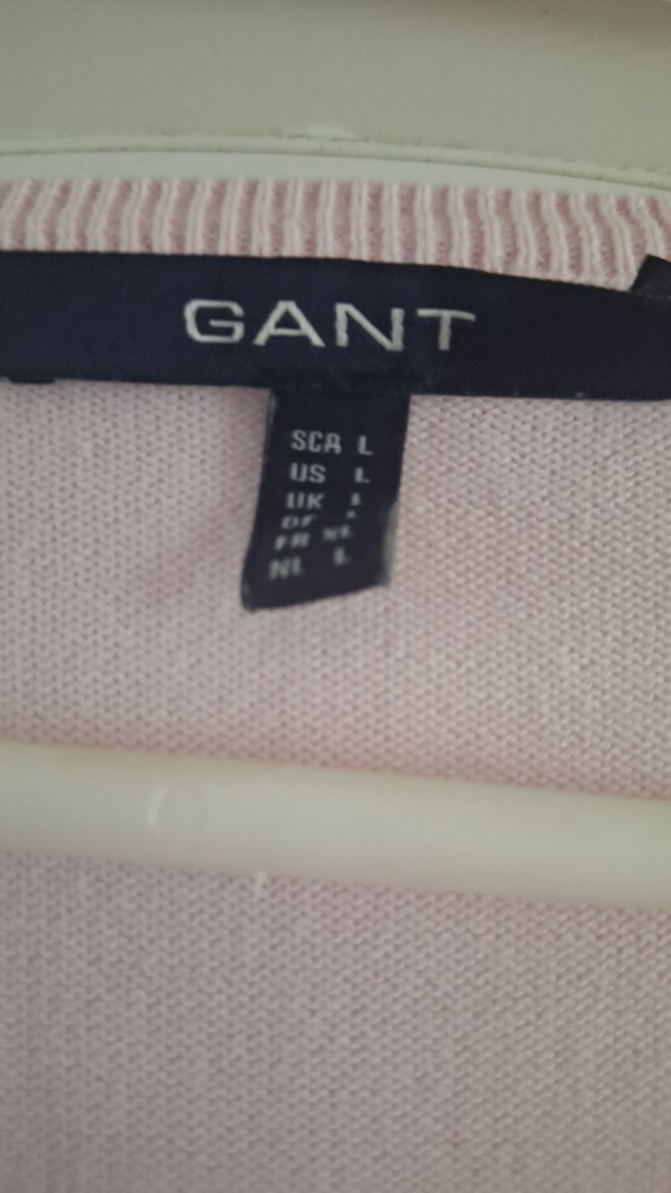 Gant Pink V-Neck Sweater 4