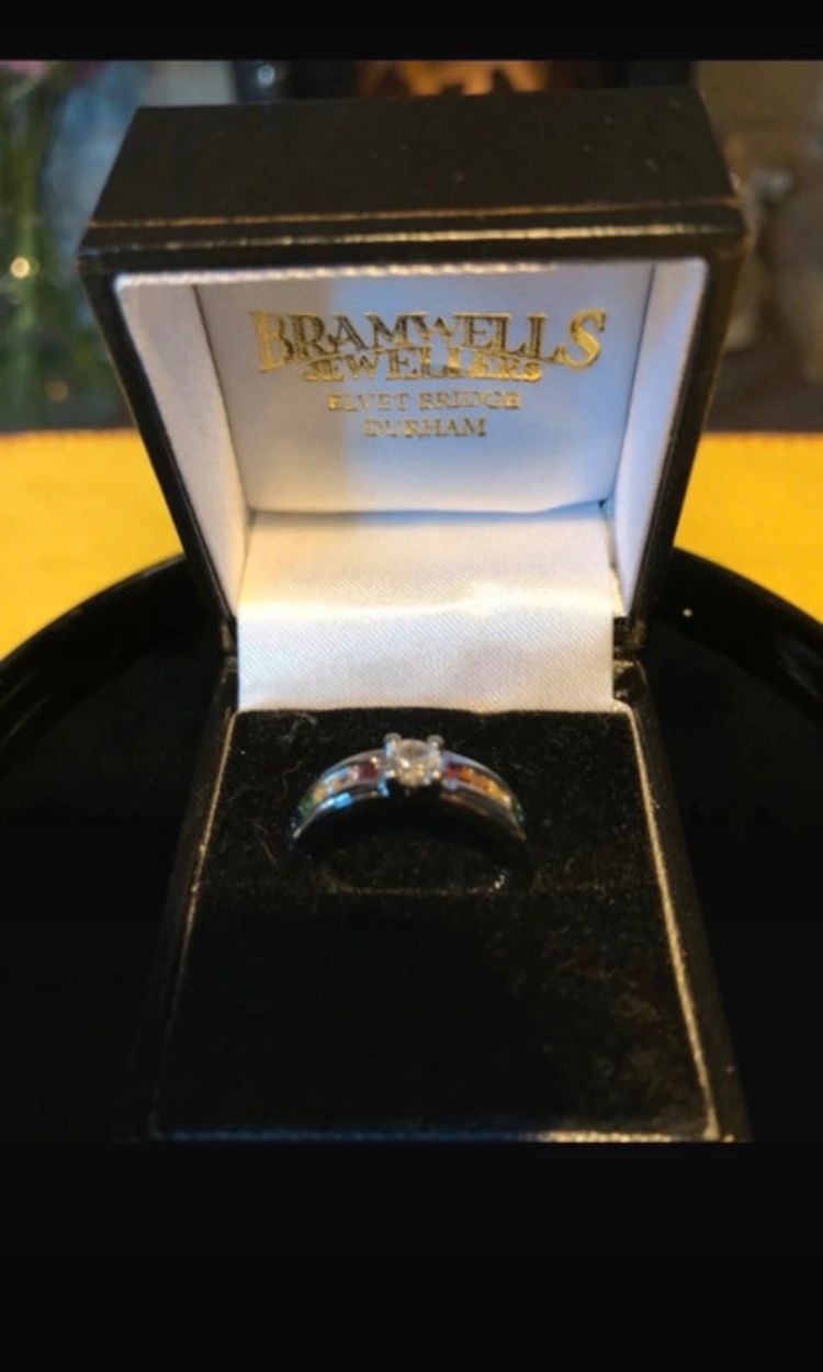 Other Silver Ring With Gemstone In Black Box product image