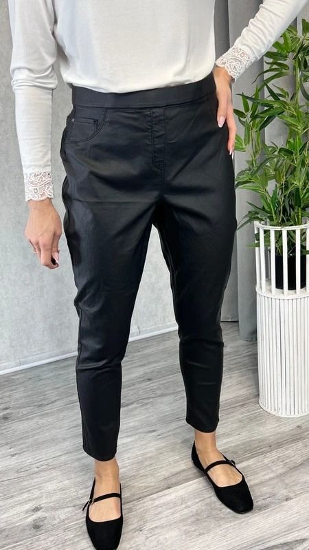 Black Tapered Pants