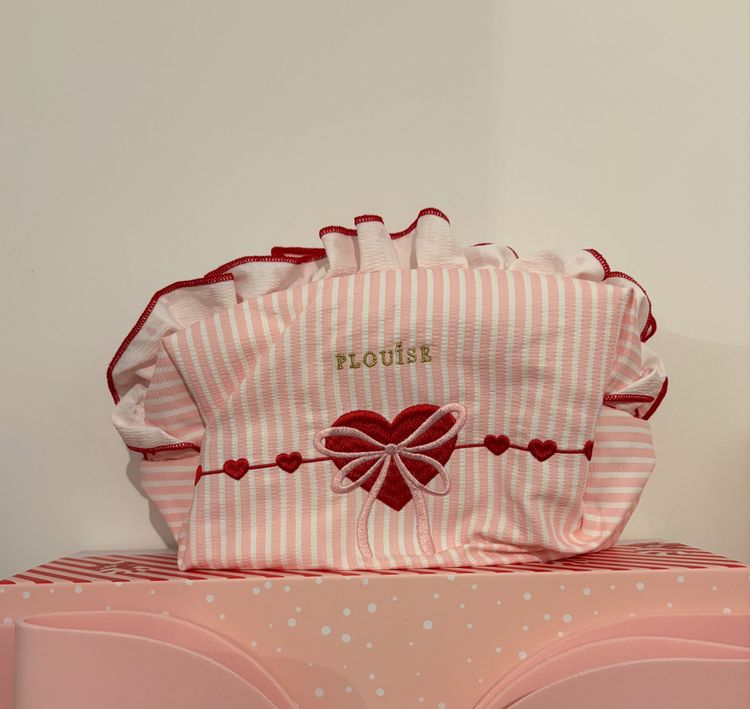 Victoria's Secret PINK Plouise Make up bag RRP £30 product image