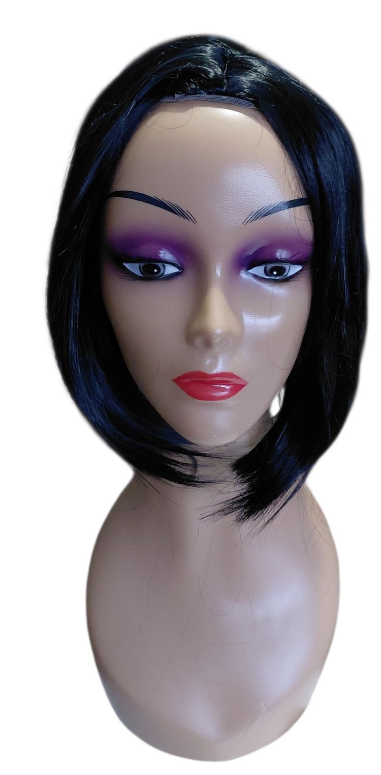Black Short Bob Wig image 1