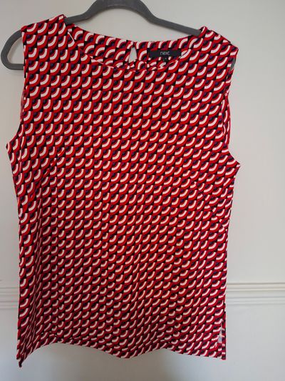Next Sleeveless Printed Top