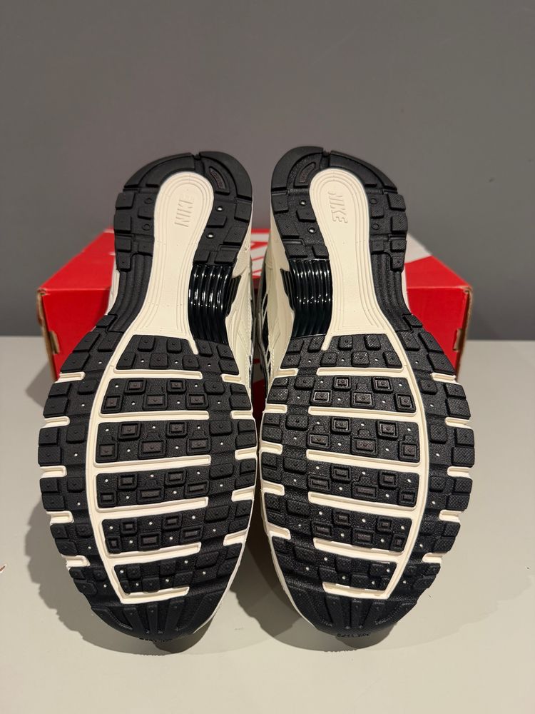 Nike P-6000 Sail Phantom Off-Noir – UK 8.5  imagen 4