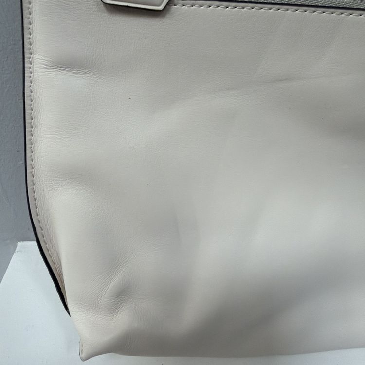 Immagine di 357 Coach Large Charlie leather Pouch clutch/wristlet Ivory Tea Rose Rivets £275 6