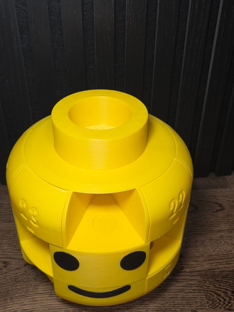 3D-printed Brick Man Head Advent Calendar image 6
