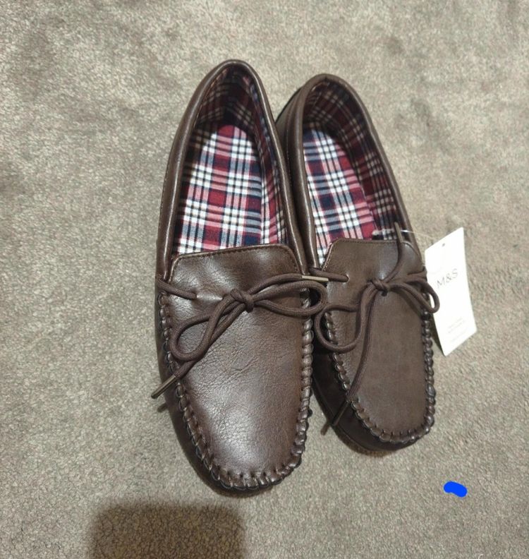 Beautiful Brown Moccasin Slippers image 3