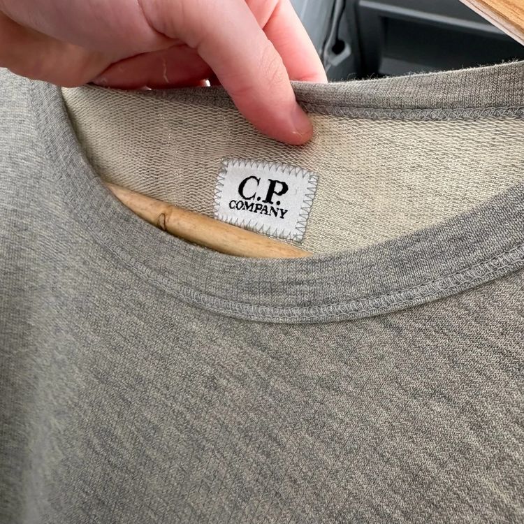 Immagine di CP Company Grey Lightweight Jumper 4