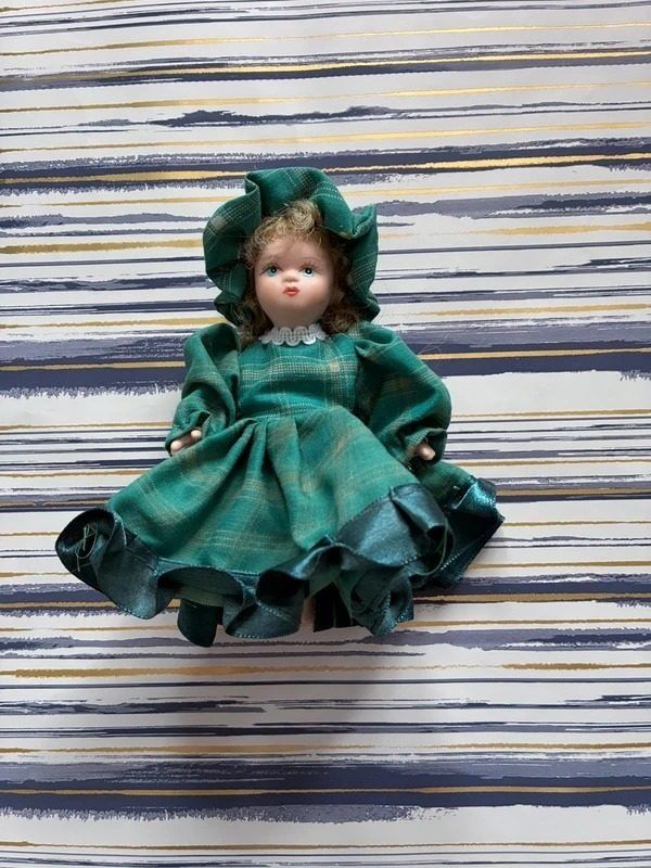 Green Plaid Dress Doll With Bonnet image 1