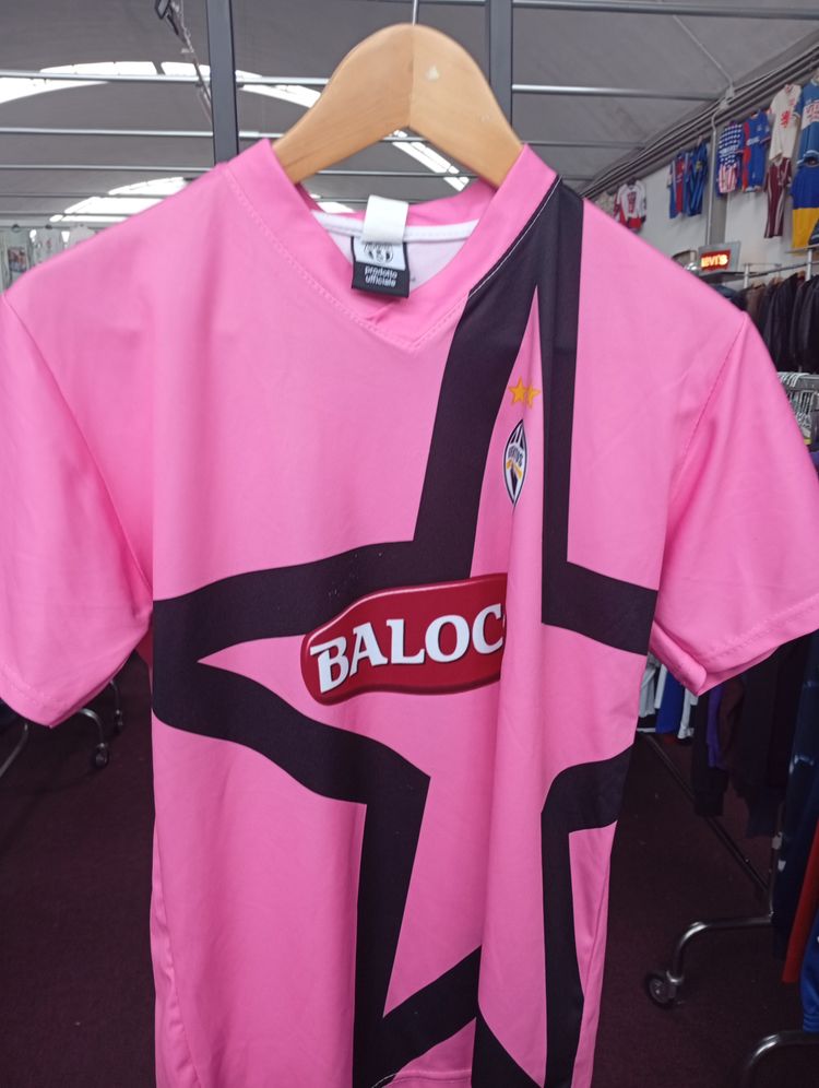 Juventus Vucinic jersey 