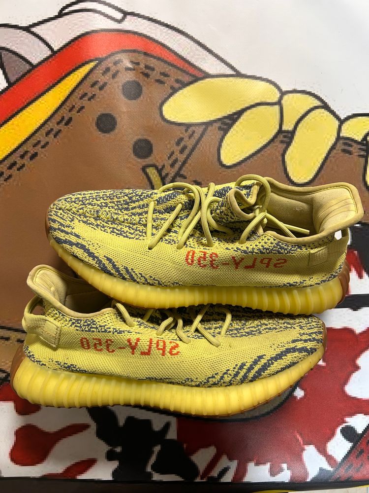 Yeezy 350 Frozen Yellow 43 1/3 NO BOX