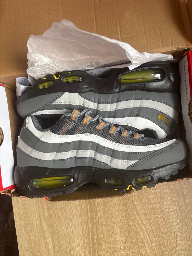 Nike Air Max 95 Sneakers image 1