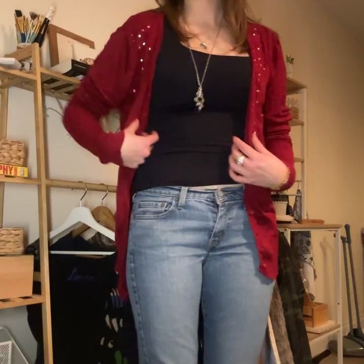 Other red cardi product image