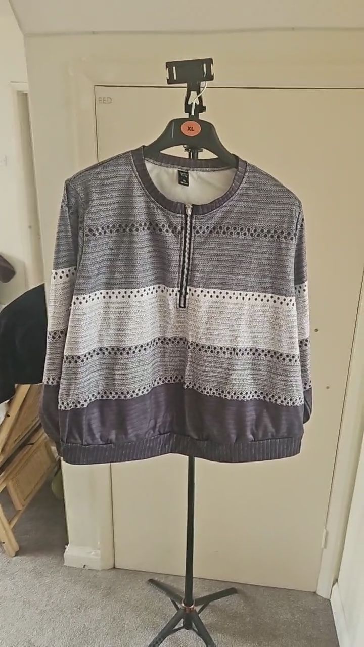 Emery Rose Pullover image 1