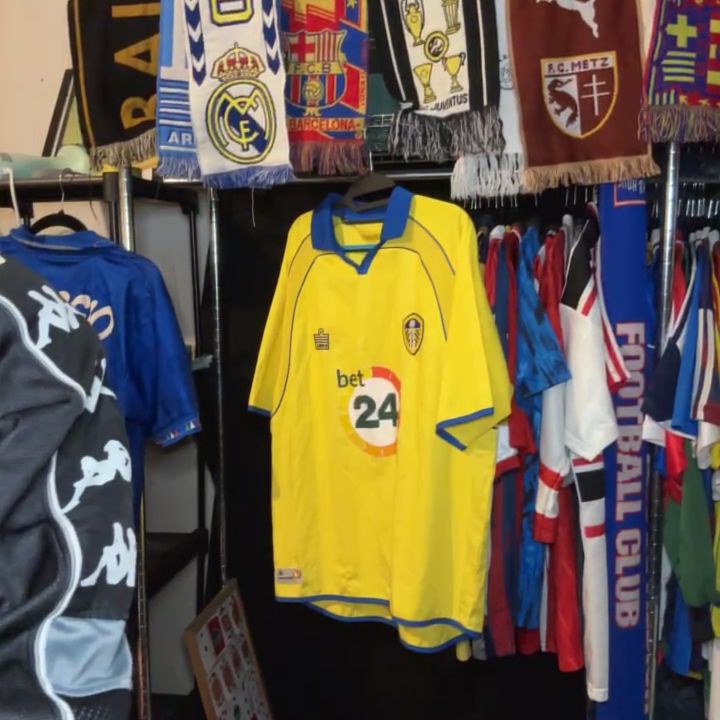 Lee Leeds United Away Shirt - Large product image