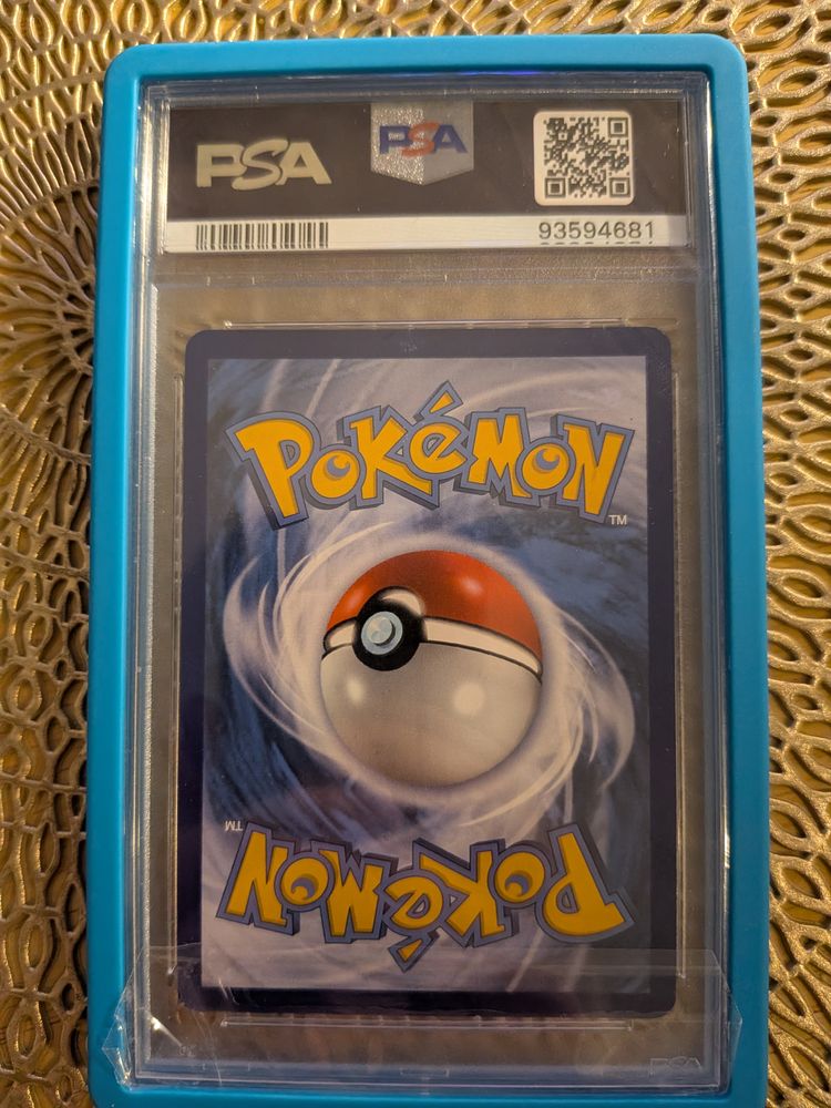 SLAB ON SCREEN Pokémon TGC 