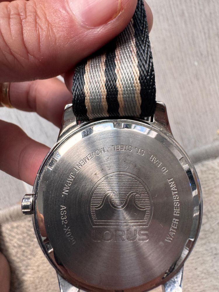 Lorus Solar Wristwatch 3