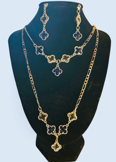 Royal blue & brilliant white set