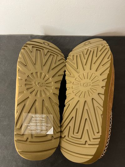 UGG Tasman Slippers - UK 7 / EU 40 (S/N 5955) 5
