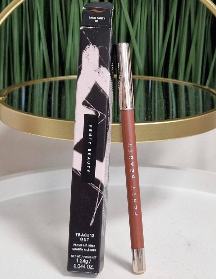 Fenty Beauty Trace'D Out Pencil Lip Liner