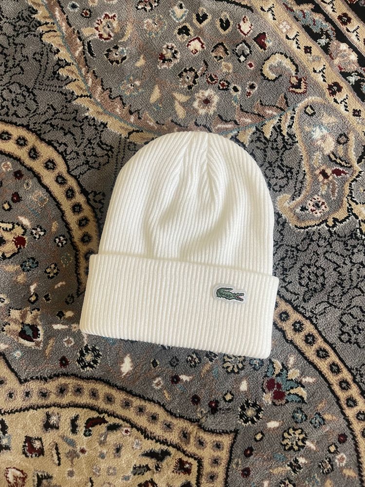 White Ribbed Beanie Hat