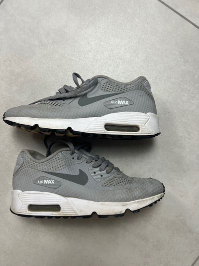 Nike Air Max Sneakers