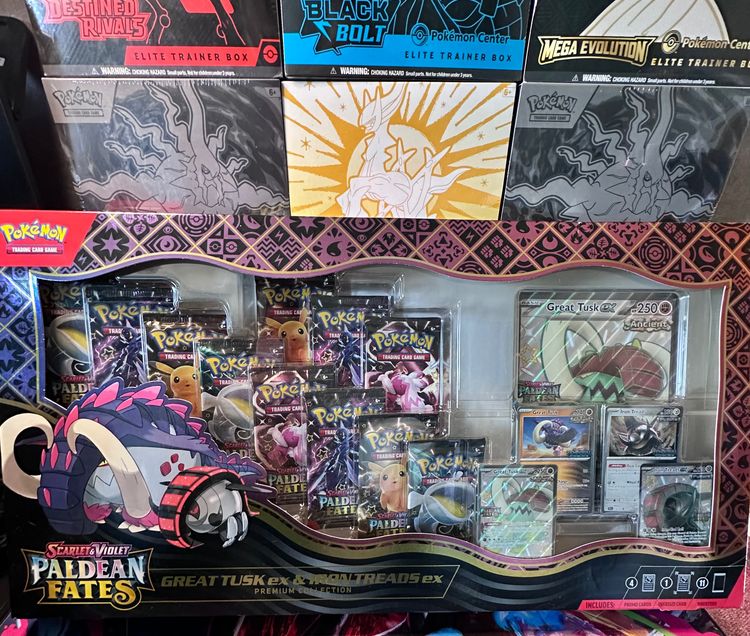 Pokémon Scarlet & Violet Paldean Fates Premium Collection